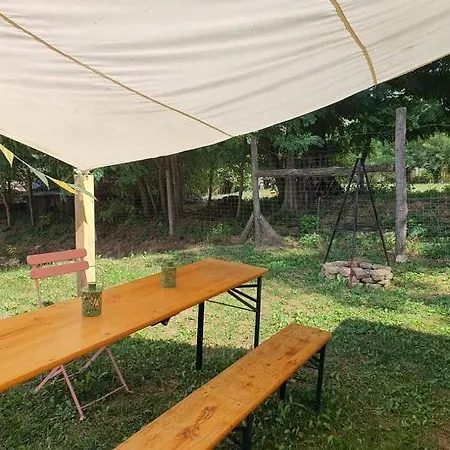 Koppány Pines - Glampavan Panzió